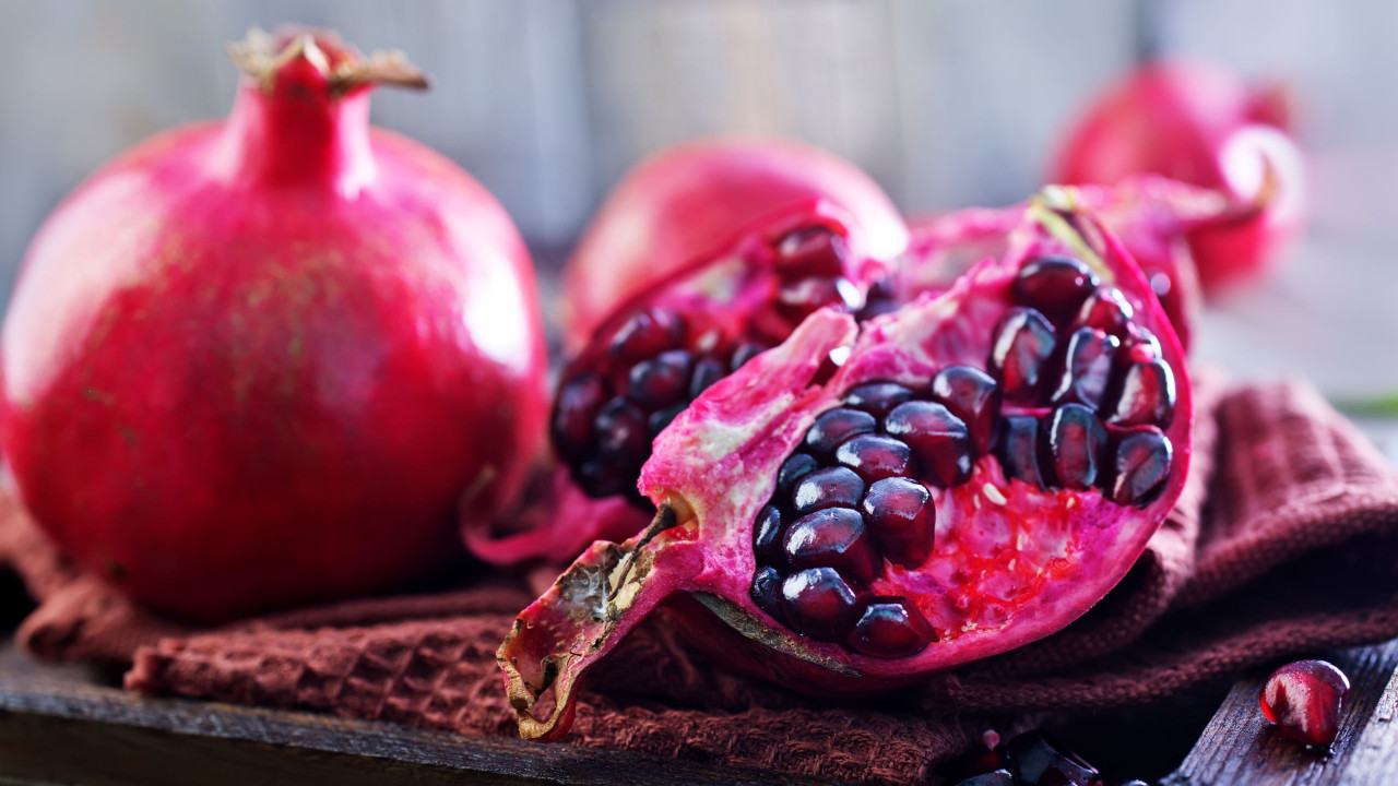 Jak wyhodować pięknego granatowca z pestek na parapecie