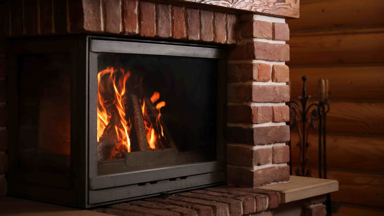 Najczęstsze awarie kominków i ich koszty naprawy