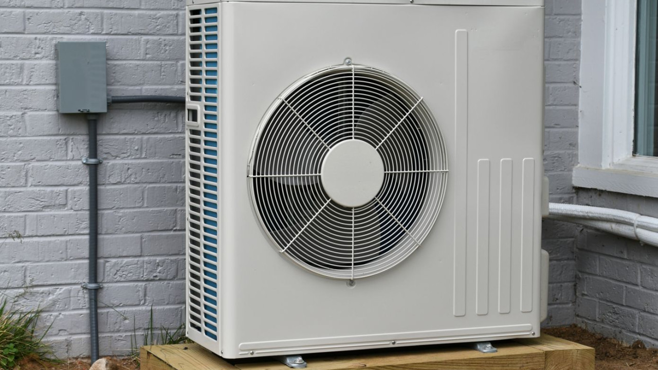 Mandaty do 5000 zł dla właścicieli pomp ciepła: nowe kontrole