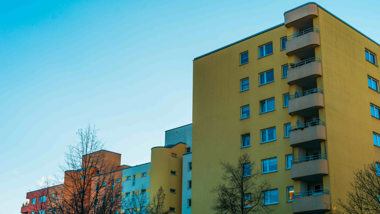 Plaga awarii w blokach z wielkiej płyty za 3-5 lat? Sprawdź szczegóły