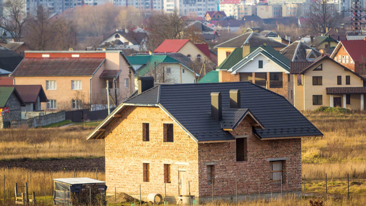 Ocieplili dom papierem, a efekt zaskoczył wszystkich!