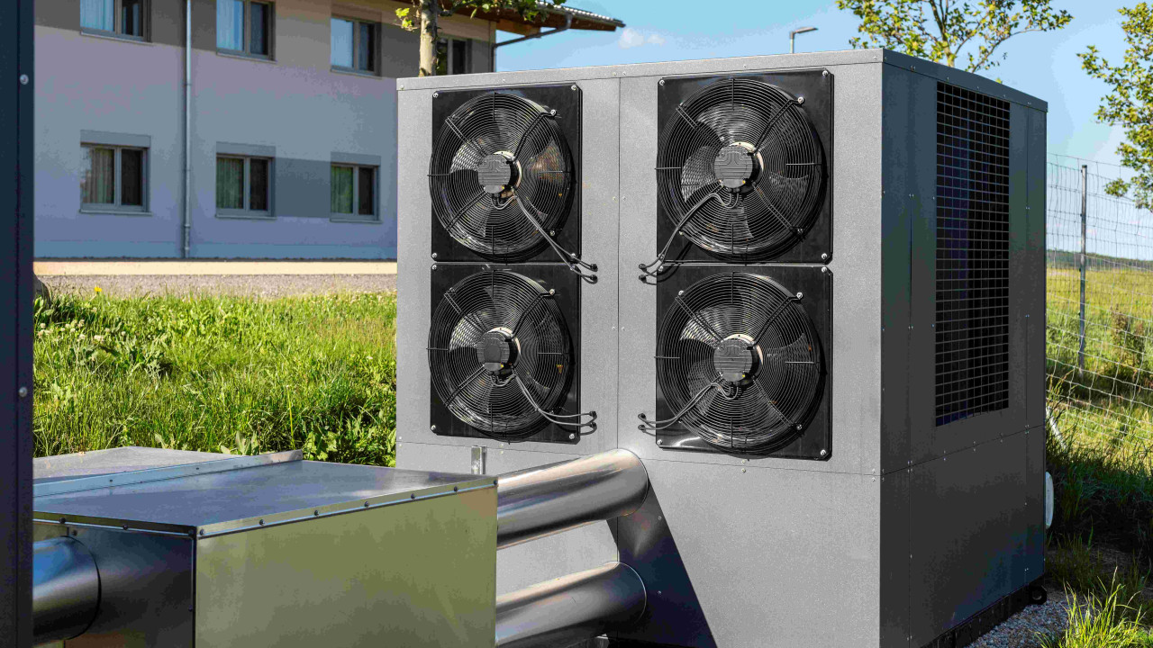 Błąd przy wyborze pompy ciepła może zacząć pochłaniać majątek
