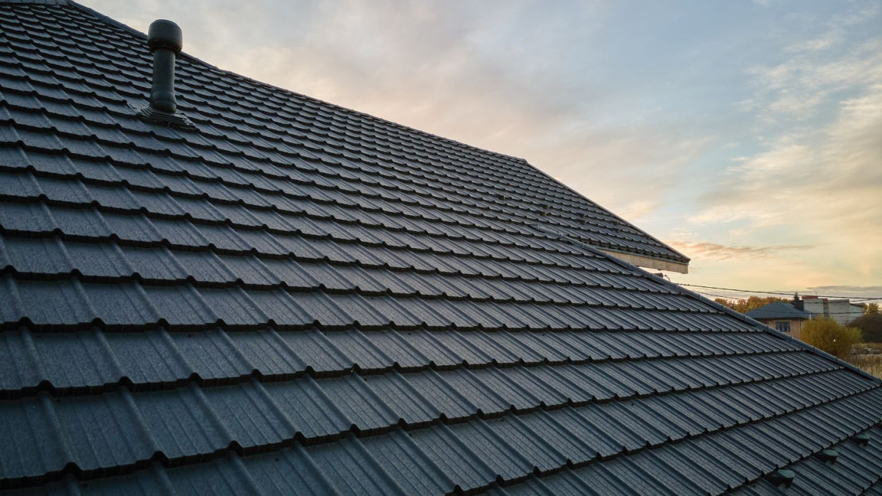 Ukryty błąd przy budowie dachu: najdroższa pomyłka majsterkowiczów