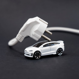 Najbardziej oszczędny elektryk na autostradzie - niespodziewany lider