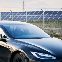 Nowy tani model Tesli w polskim cenniku zmienia rynek elektromobilności